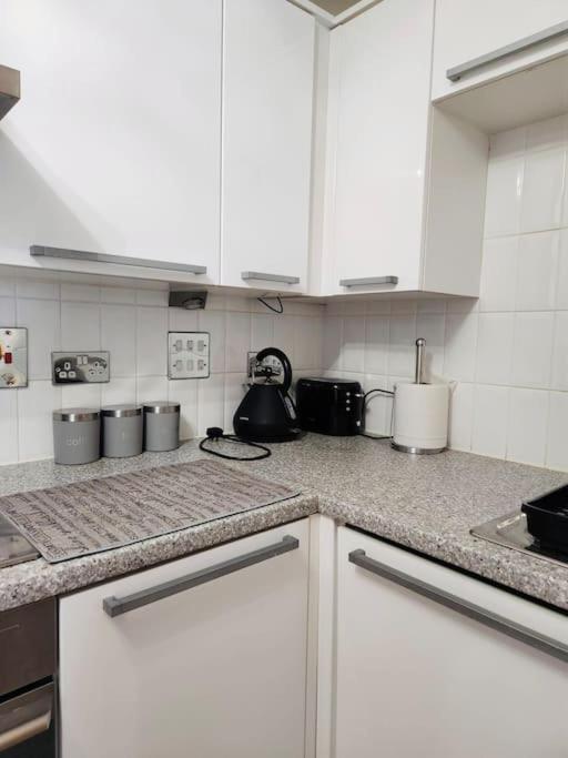 Rgm Hatfield 2 Bedroom Apartment Eksteriør bilde