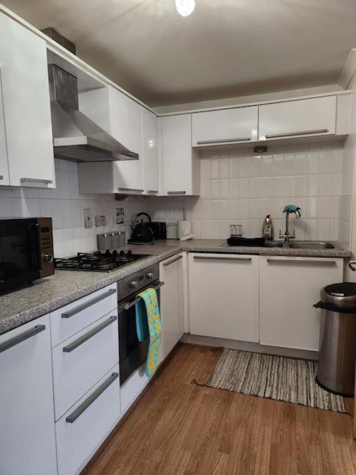 Rgm Hatfield 2 Bedroom Apartment Eksteriør bilde
